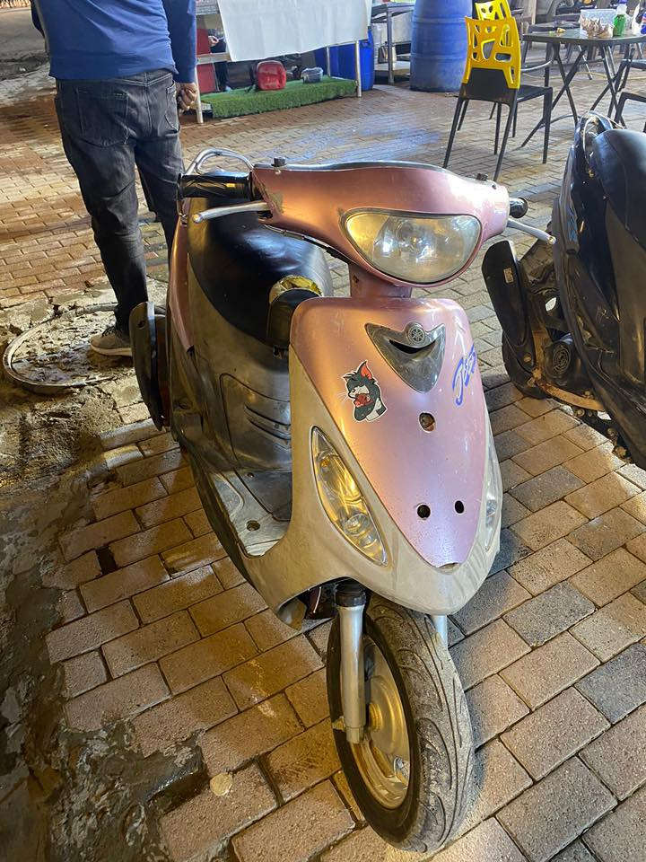 ماكس منغولي للبيع
دراجه خير من الله نكره الصبح 
كهربائيات كله شغال بس السلف من تدوسه تجكج الشخاطه 
كفره بلادي مكاني بغداد الحبيبية 
السعر 450
***********
