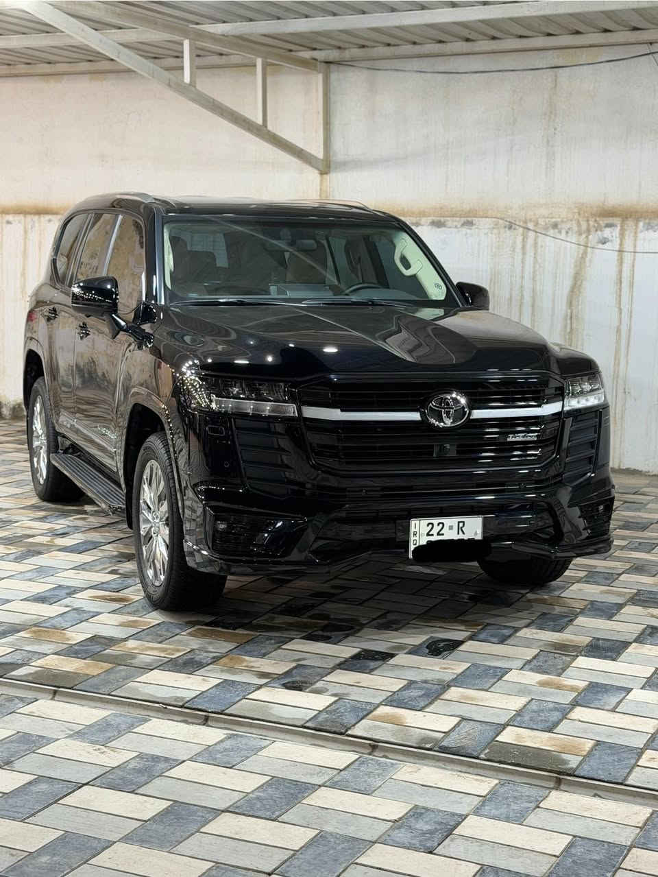 لاندكروز 2024   Black GXR  Limited
تنفس طبيعي محرك 4000 
السيارة كفالة عامة من كلشي 
مغلفة ppf ضمان 5 سنوات 
اشتراك تضليل لحد سنة 2027 
مواصفات 
كشنات كهرباء 
خمس كامرات 
جنطة كهرباء 
فتحة 
جلد 
زراك لايت 
وباقي المواصفات المعروفة 
علمن السيارة ماشية 11 
مكان السيارة النجف الاشرف 
الاستفسار ***********
