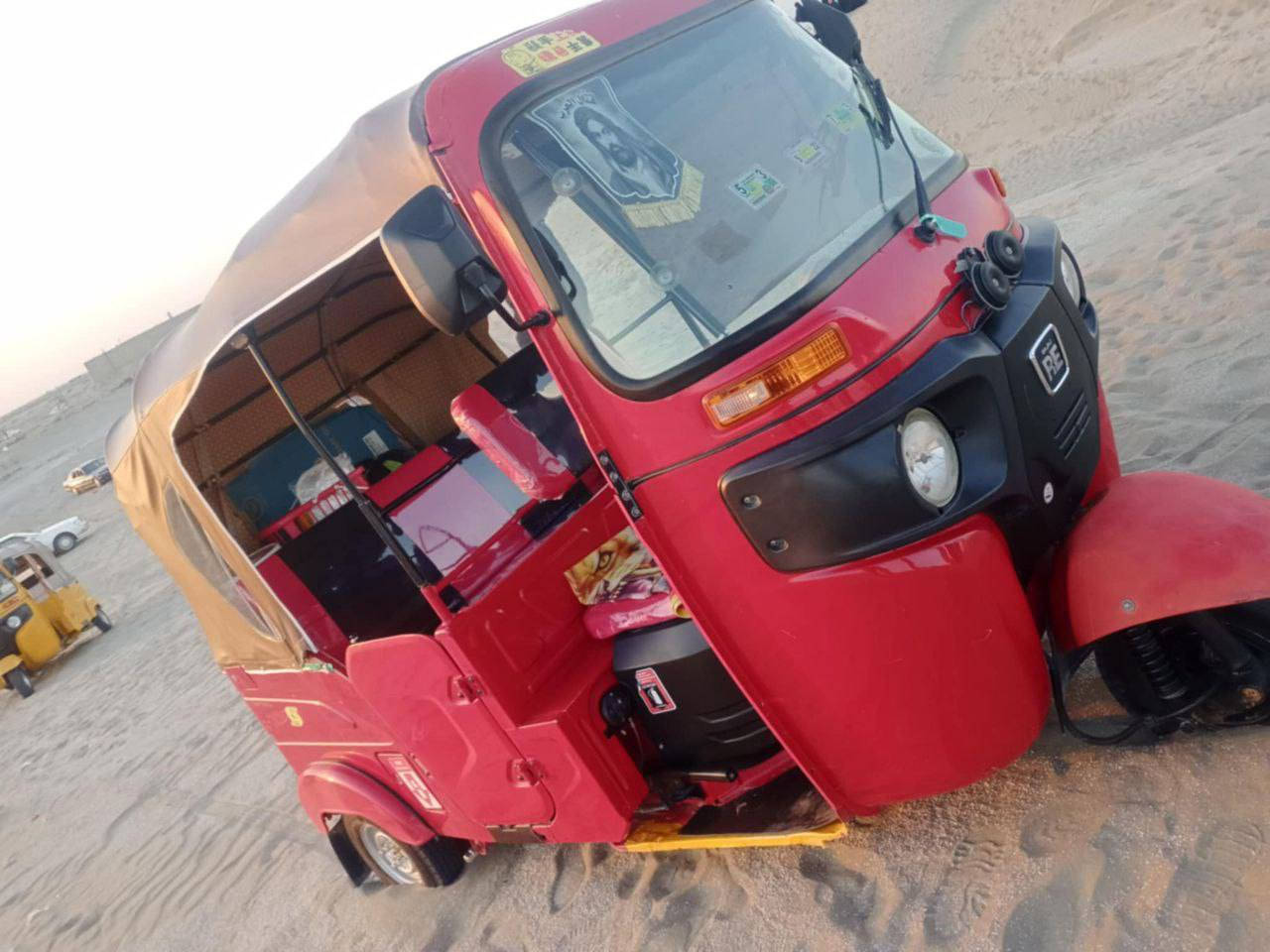 سلام عليكم تكتك للبيع موديل 22 مرقم
***********واتساب
***********تصال
