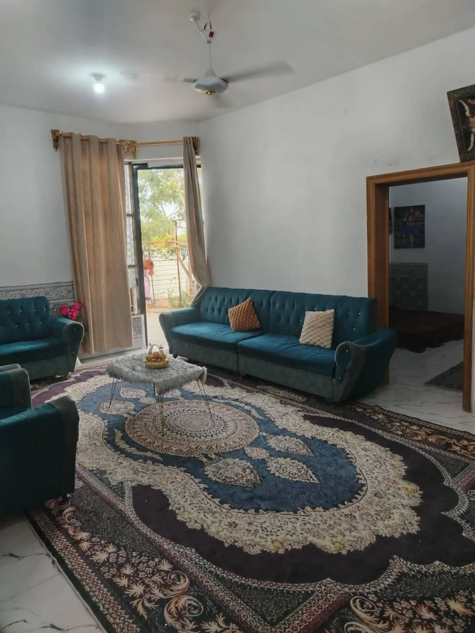 بيت للبيع او المرواس 
يقع في منطقه البو حسين مساحة 600 متر  
 بناء حديث  مخدوم يقع على شارعين 
نقل اسهم


**إذا كنت صاحب هذا الإعلان وتريد حذفه لأي سبب، رجاءا أرسل رسالة إلى الدعم الفني**