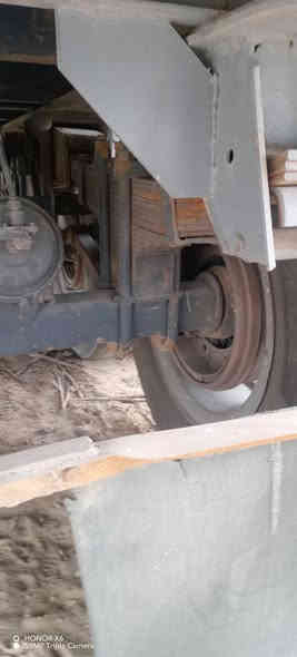 عربانه اجناب بلوم دنكيرين ٢٤ متخمه كفاله اجناب ١٨٠ رتفاع  ***********
