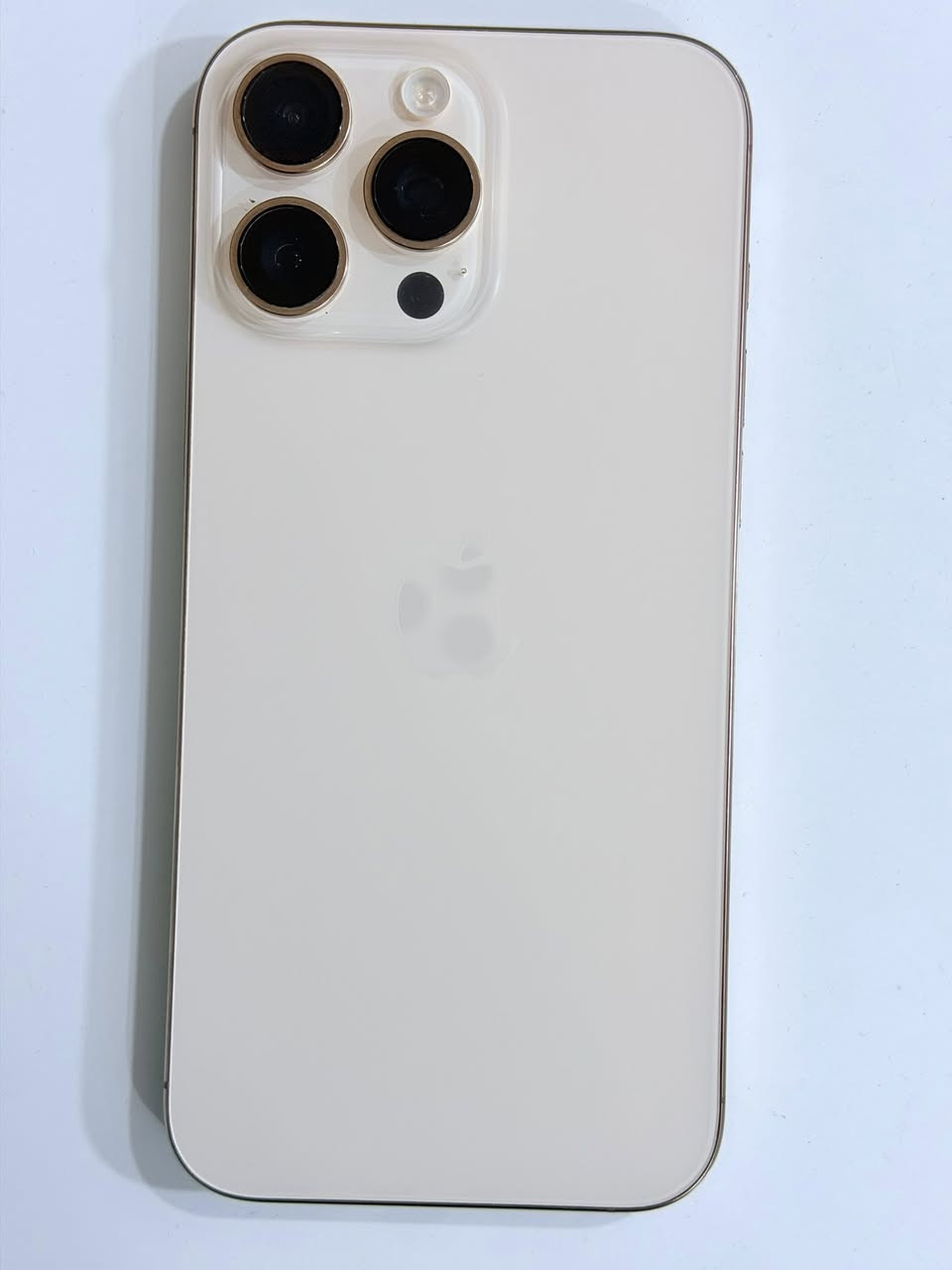 ‏iPhone 17 Pro ماكس جهاز نظيف 100% بطارية 97 وتر بروف لون مميز سعره￼مليون 450بي مجال بسيط ***********
