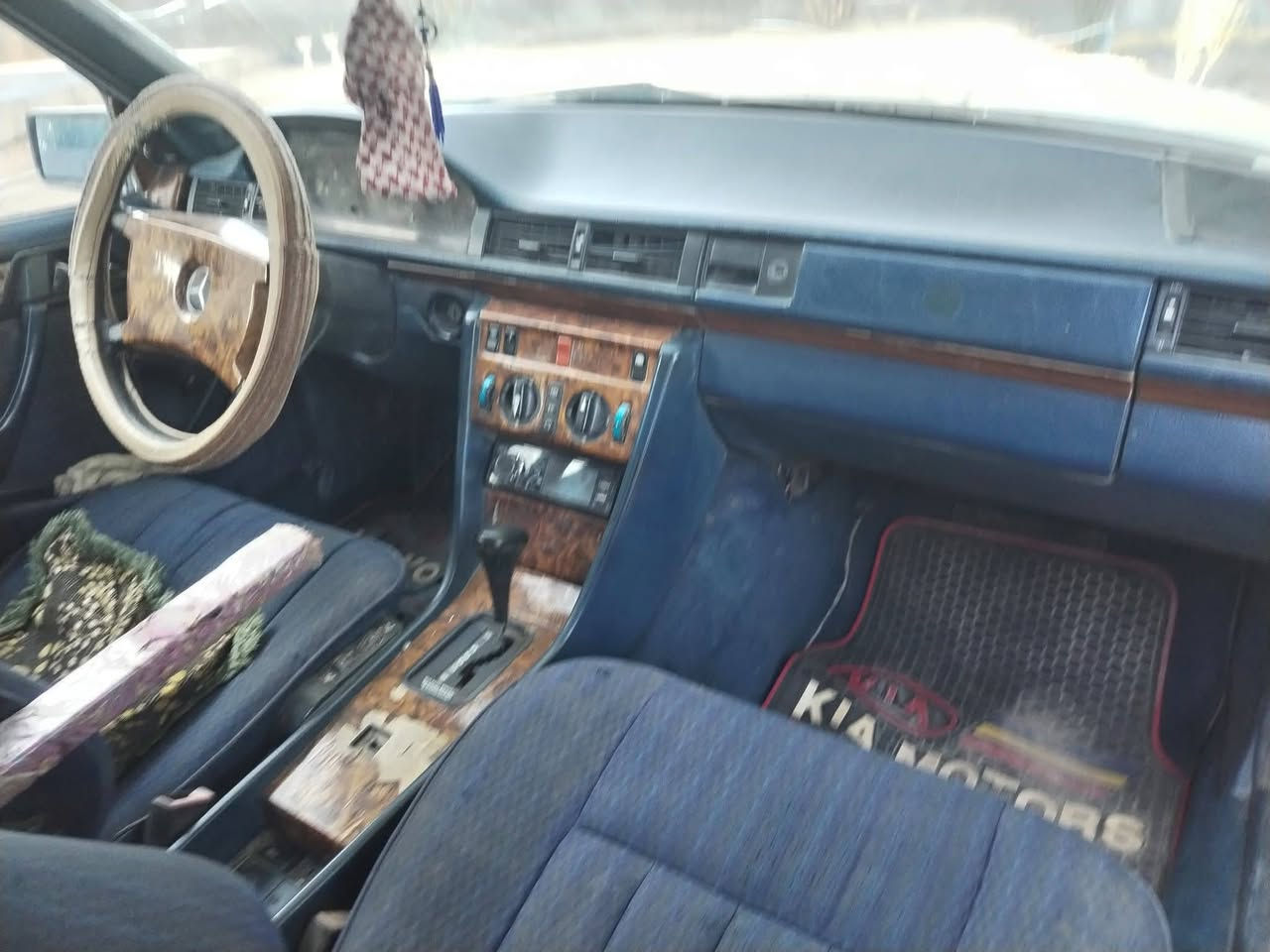 سلام عليكم مارسدس البيع
الرقم الانبار
لاستفسار عل رقم ***********
العنوان بابل
احمد الزرفي
