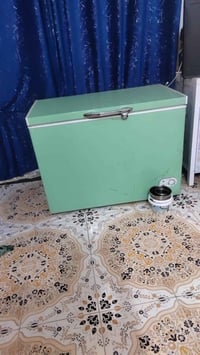 مجمدة • للبيع • مكلف