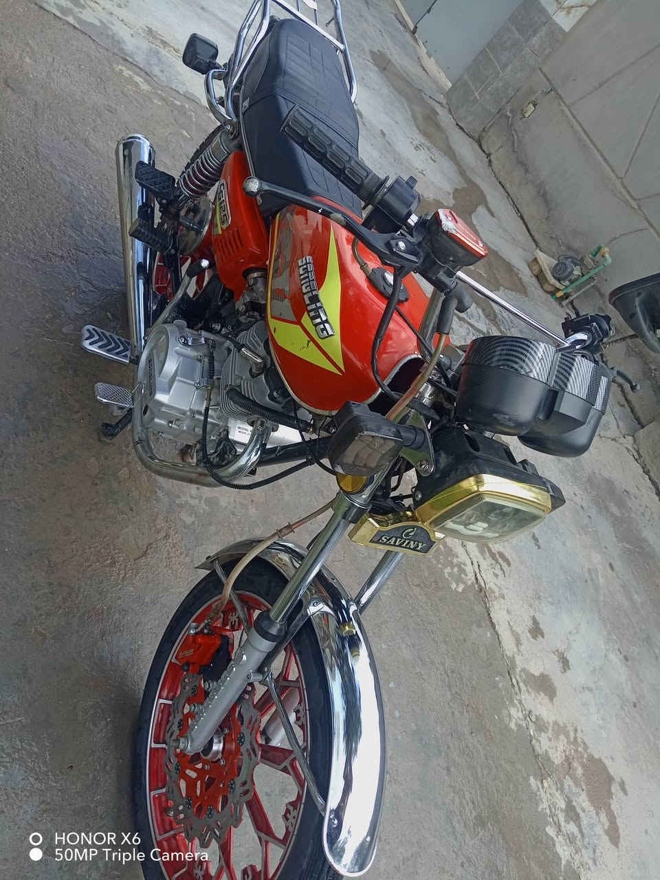 دراجه. ياني موديل.  2042
العنوان بغداد   المدائن.  جعاره.   سعر.  600 بيه مجال. لطيبن

مستعجل البيع.  
***********
