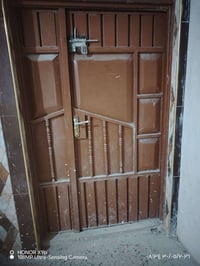 للبيع مع باب حوش وباب مطبخ اللي يحب يتواصل عالرقم  ٠٧٧٠٥٣٦٥٦٦٠