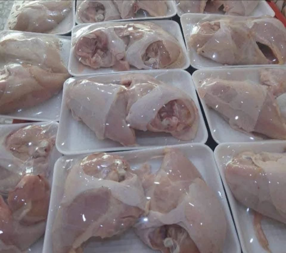 #مسكوف #بغدادي  سمك تازه دهين باطيب الصلصات والعمبه واليمون والبصل #سمك مقلي مقطع حسب الطلب #دجاج مشوي على الفحم 

#سمك كاريبي دهين تازه حي كيلو5750🐠🐟🐬

مسكوف كيلو 9 🐟🐠

ثرب وحلبلاب كيلو ب4

دجاج ذبـ ح 🐣

افخاذ و اجنحه🐥

خبز بيت 5 بالف🫓🫓
لبن عرب كيلو ب2🫙🫙


**إذا كنت صاحب هذا الإعلان وتريد حذفه لأي سبب، رجاءا أرسل رسالة إلى الدعم الفني**