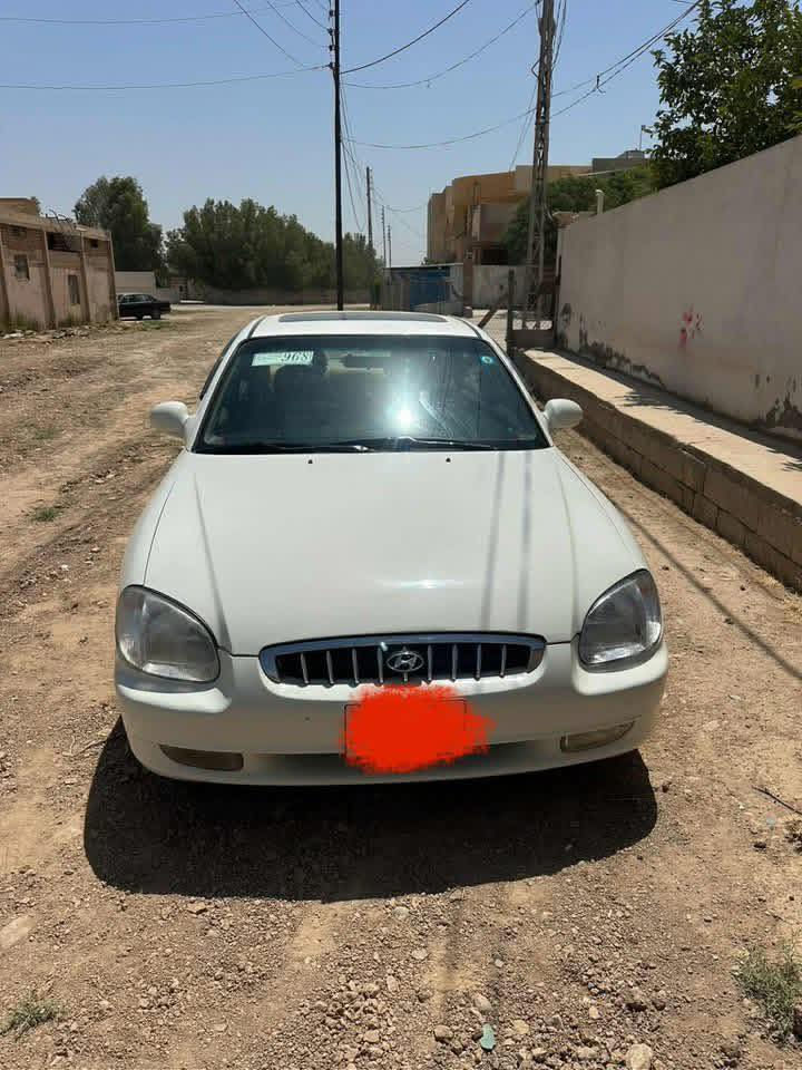 سوناتا 2001 محرك 6 كير أوتوماتيك مكفولات مصبوغه حزام بدون اي ضربة مكفولة من تكم شواصي كص بشرط انطيك بلاي بانزين نوزل السيارة رقم ديالى دولي شرط التحويل السيارة كاملة مكمله السعر 63 وبيها مجال ***********
