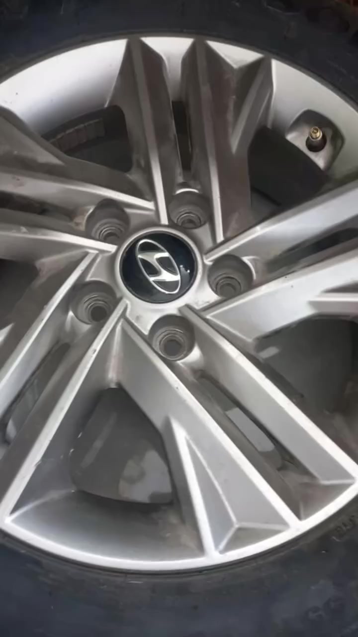 ويل اخو جديد ما النترا موديل ١٩ سعر ٢٠٠ بغداد ***********
