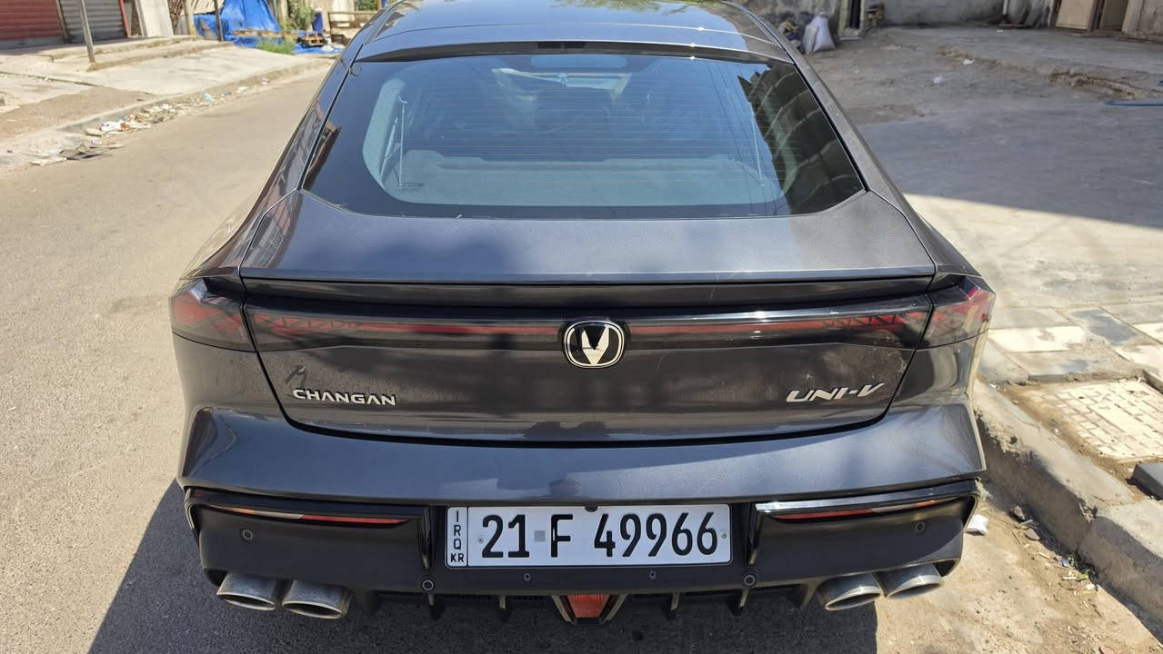 📍 المكان: بغداد / الشعب
📞 للتواصل: ***********

شانجان يوني V 2025 للبيع 🔥

✅ تحت الضمان شركة البخيت 4 سنوات
✅ سيارة سنوية باسم الشركة
✅ ماشية 18 ألف كم فقط
✅ محرك 2000 تيربو
✅ تمشي على البنزين المحسن والعادي بدون أدوانز نهائياً
✅ جميع السيرفسات بالشركة

المواصفات:
• بانوراما
• بصمة + تشغيل عن بُعد
• يدات شفط
• مرايا شفط + هيتر + إشارات
• جنطة كهربائية (فتح ولمس)
• فتح الجنطة عند الاقتراب
• الكشنات الأمامية كهرباء
• داخلية جلد
• شاحن لاسلكي
• ثلاجة
• 4 وضعيات قيادة
• شفتات ستيرن
• إنارة داخلية متغيرة
• كاميرات 360 درجة + DVR تصوير دائم حتى أثناء إطفاء السيارة
• حساسات 360 درجة
• أوتو هولد
• ترحيب عند الاقتراب
• رادار أمامي مانع تصادم + تحديد مسار + مثبت سرعة ذكي (كروز)
• كزوز بلدي رياضي
• عند غلق السيارة تنغلق الأربع جامات + البانوراما أوتوماتيكياً والعكس كذلك

السيارة نظيفة ومكفولة وسيرفساتها كلها بالشركة ✔️
