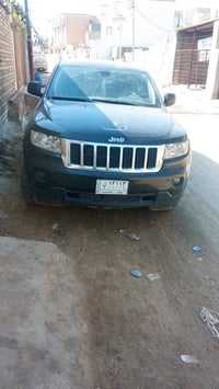 جيب لاريدو 2011 حادثها موضح بسونار السعر 128وبيها مجال قليل 0780787304...