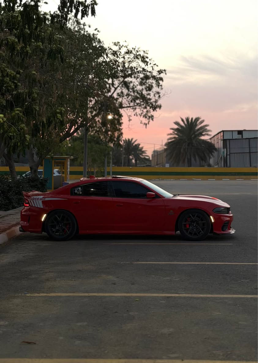 السلام عليكم 
للبيع او المراوس
Dodge Charger 2017 Scat Pack Super Bee
لون برتقالي مميز 
ماشيه 40 ألف ميل 
فوول مواصفات 1/1 فتحة رادارات جميع الاتجاهات شاشة كبيرة نقطة عمياء تحديد مسار قيادة ذاتية كشنات حضن تدفئة تبريد 
اكزوز كورسا شوته afe مفتوح ثلاجة 6100 محفوره بورتد دركة RPM فورجيد آخر إصدار، Afr اصلي
رقم بغداد شبه مميز باسمي تحويل مباشر 
السيارة نظيفة كلش وعلى ايدي 
حادث خلفي بدون ايرباك 
صور الحادث مرفقة بالمنشور
تقرير كارفاكس موجود راسلني وتدلل

العنوان: بابل الحلة مركز المدينة
مكلف بالنشر 

للاستفسار *********** حلة, بابل
