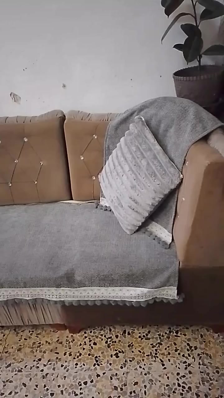 طخم تركي 8 امتار مكاني موصل جانب الايمن السعر 200 وبي مجال


**إذا كنت صاحب هذا الإعلان وتريد حذفه لأي سبب، رجاءا أرسل رسالة إلى الدعم الفني**