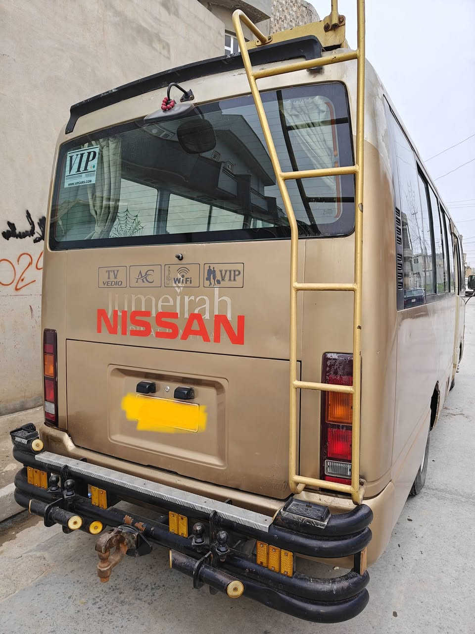 لبيع مديل 2004 السياره فول موصفات رقم احمر اني الشرعي السياره بل موصل السعر 160 ورقه *********** السياره كاز المحرك
