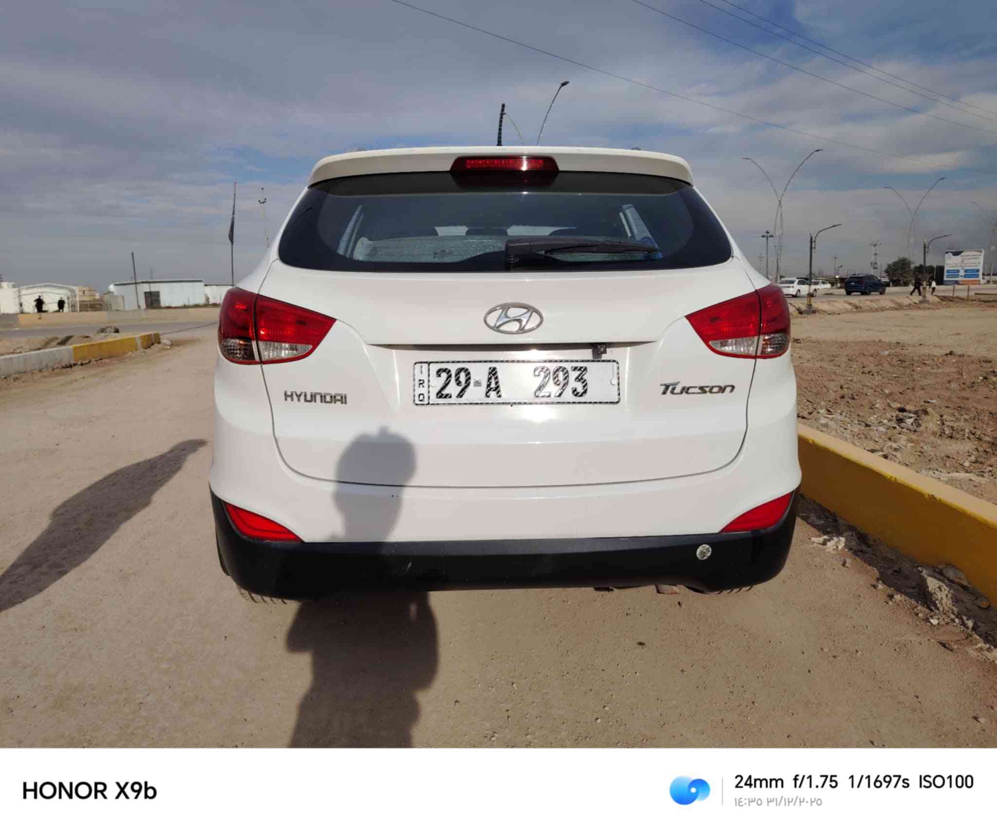 سلام عليكم توسان 2013 مكفولة كفاله عاملة ما عدى شخط ب الباب الخلفي مثل ما موضح ب السونار سعر 150 او للمراوس ب النترا 9/10/11 حسب القناعه للاستفسار اكثر ‏‪***********‬‏
