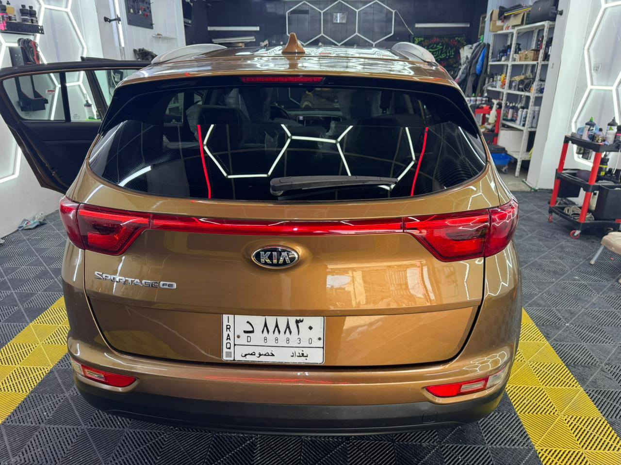 سبورتج2017 وارد امريكي  كلين  بدون صبغ سونر  بلمنشور وصور امريكه كذلك محرك مفتوح
صدر امامي جديد تبريد ثلاجه جديد
بغداد الشعب السعر 142
موبايل ***********
