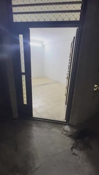 يالله مشتمل 🏠 للايجار المساحه : ١٠٠ متر الموقع/ حي جهاد الامانه قرب عل...