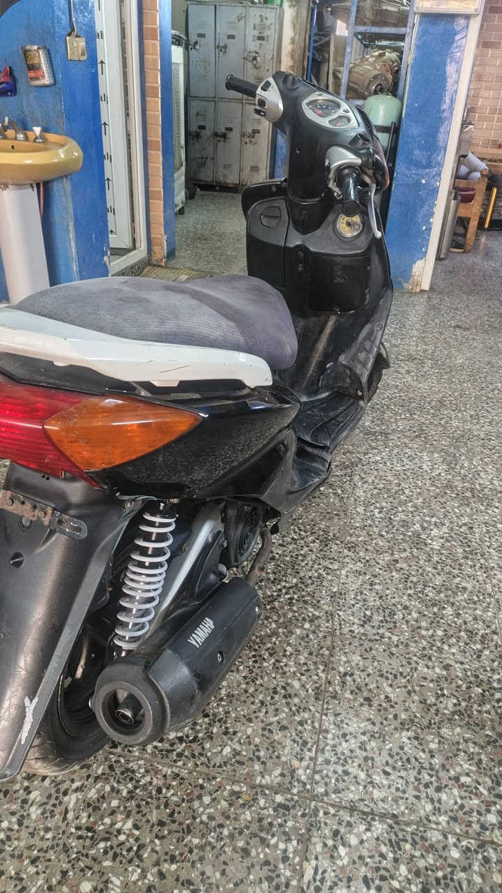 السلام عليكم ماشاء الله
دراجة سكنس نثيه
للبيع او مراوس دراجة فورزه صفر 8 او صفر6 خير
من الله لا تنقيص لا تبخير
كهربائيات كها شغاله مابيه اي نقص
سلف نكره وحده السعر خاص والشراي
يتصل ع هاذ الرقم
***********
