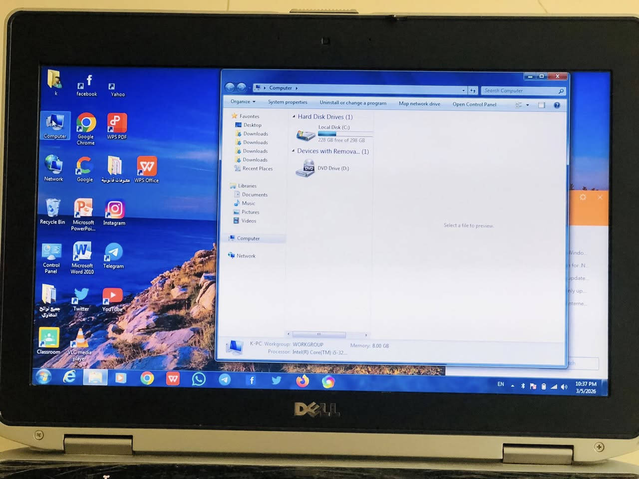 السلام عليكم..لابتوب للبيع نوع DELL دبل بطاريه  مساحت التخزين الابتوب ٢٩٨ نضيفه ومكفوله مع كامل معداتها كيبل شاحن جديد  وايضا ماوس  الاستفسار ***********
وايضا متواجد على خاص ….
