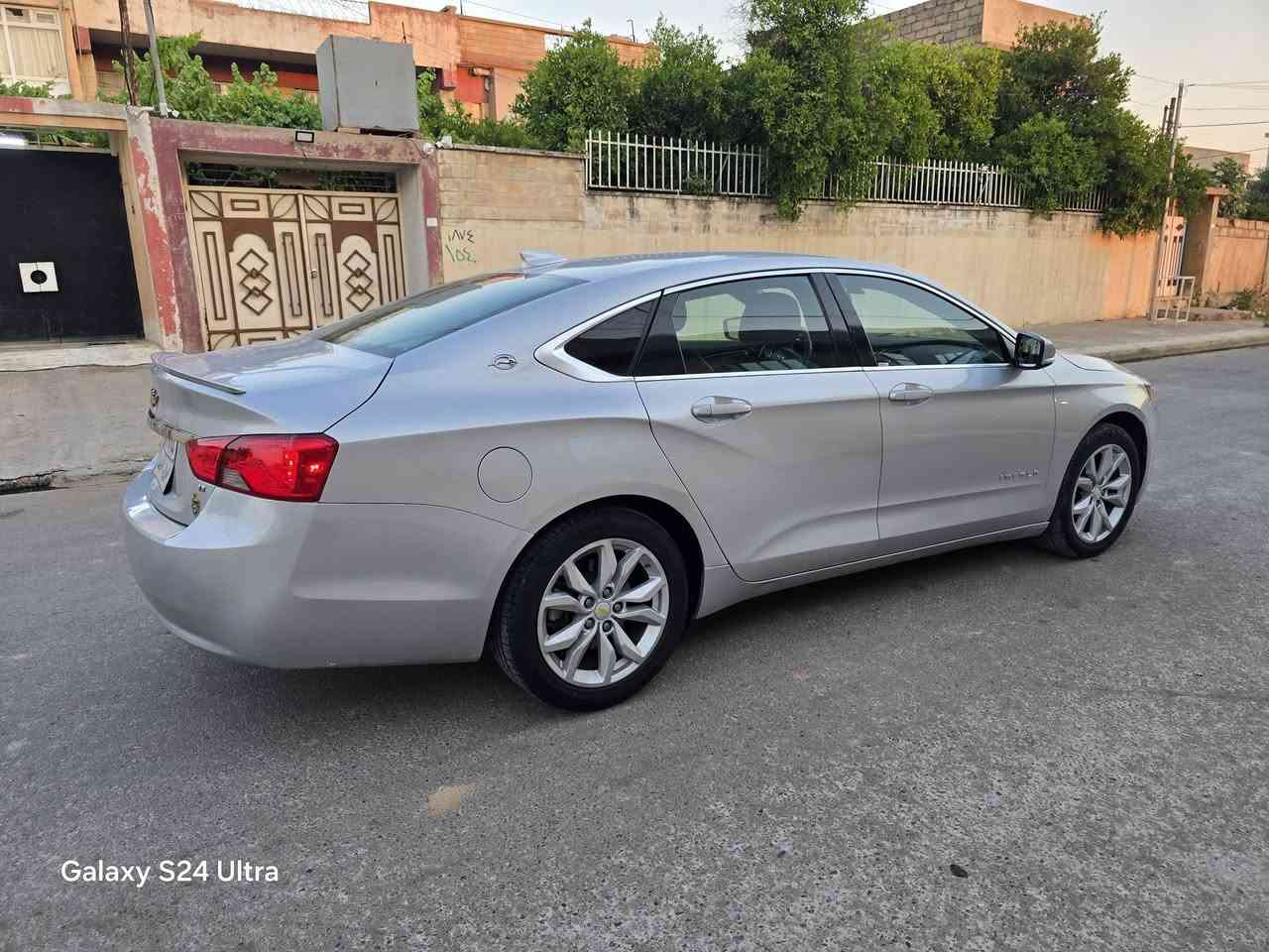 للبيع
سعر مناسب 96$
شوفرليت امبالا موديل 2017 وارد امريكي 
ماشية 164 
محرك 4 سلندر حجم  2500 دوش المرغوب 
محرك جديد حاوية 
كير اوتوماتيك at محرك والكير بشرط 
رقم اربيل بسمي شرط التحويل 
بيها كوبون بانزين ⛽️ 
🚫بيها صبغ بوند وباب خلف النفر وداير جاملغ 
خشوم الامامي مرشوش علمود توحيد لون مع الدعامية 
شرط بدون دواخل مرفوق سونار مع الصور 
ايرباك ستيرن فقط 
وبيها  تعديل بارد اثر رصعات بداية السقف موضح بلسونار 
مواصفات Lt
هاند بريك بصمة
شاشة كبيرة كامرة فول تحكمات ستيرن  
اشاير بلمري 
شاشه اعطال 🔩🔧
قاصة 🗃💸
داخل صاج نظام تراكشن مانع انزلاق 
كشنات  نص جلد كشنات كهرب 
طخم تاير ويل كب جديد 
طخم امامي جديد 
تبريد قطعتين
لايت زينون عالي ناصي بلاد
سيارة جاهزه ونظيفة  
موصل الايسر 
***********
***********
