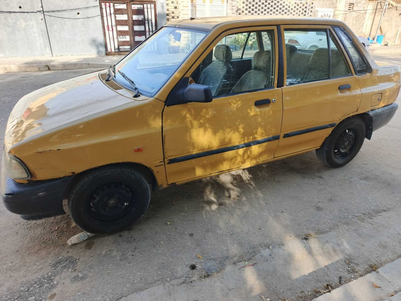 ياالله سايبه موديل 12 رقم بغداد أحمر السنويه عضم كير ومكينه نضيفات حداديه جديده تخم تاير كهربائيات كله شغاله كلج بريك سياره جاهزه راعيه بل نجف والسياره ب النجف حي الميلاد اريده ب مليون قفل ***********
