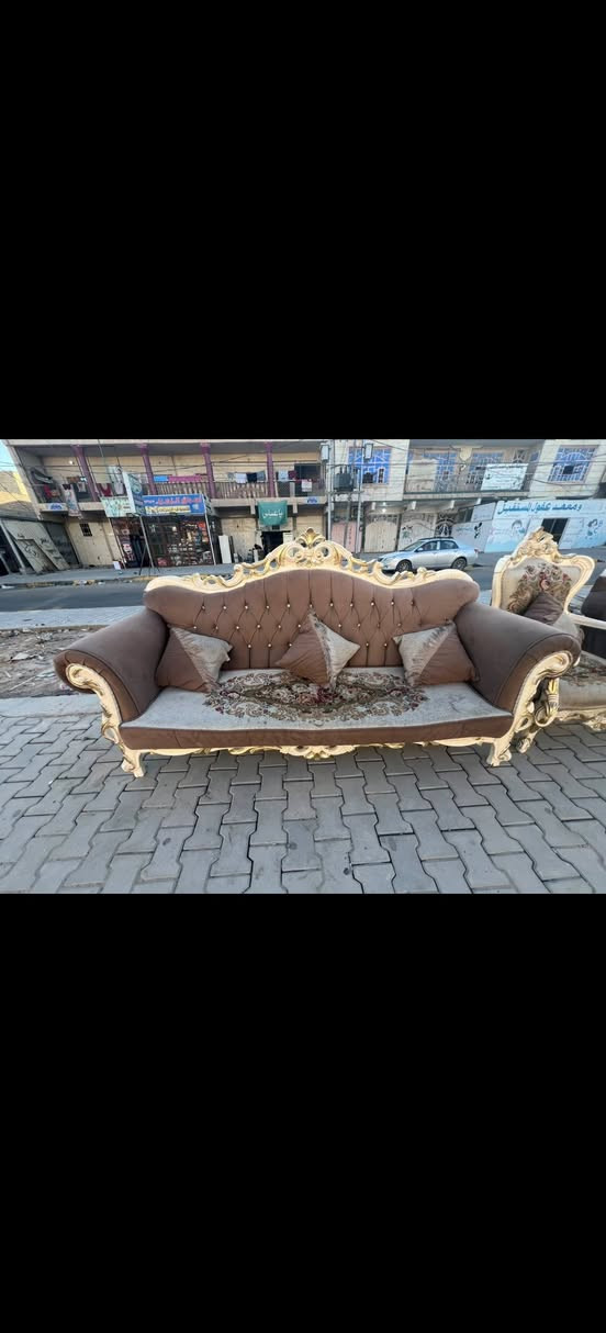 السلام عليكم ورحمة الله وبركاته🌹
تخم تكمه ثقيل مصري أصلي💯
١٠ مقاعد 🤩
٨ كوشات هديه 🤩
طبله وسطيه هديه😯
نضافت التخم, 95%
🤛وبس بـ625🤜


**إذا كنت صاحب هذا الإعلان وتريد حذفه لأي سبب، رجاءا أرسل رسالة إلى الدعم الفني**
