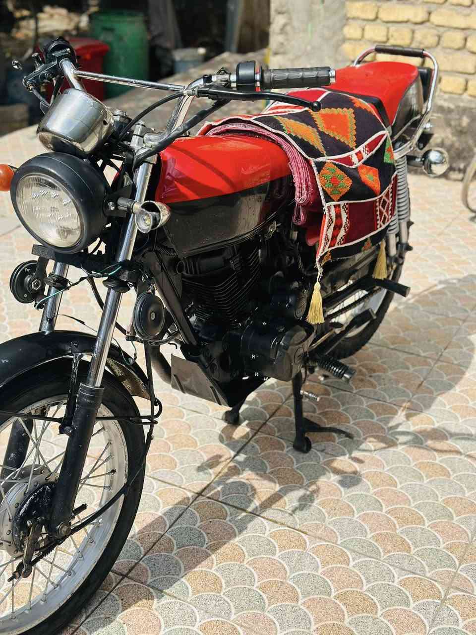 للبيع دراجه نامه أمزت موديل٢٠٢١جهازه سلف  هندر اوراق صوليه كامله كهربائيات كله شغاله السعر ٤٥٠وبيه مجال المكان بابل القاسم للتصال ***********
