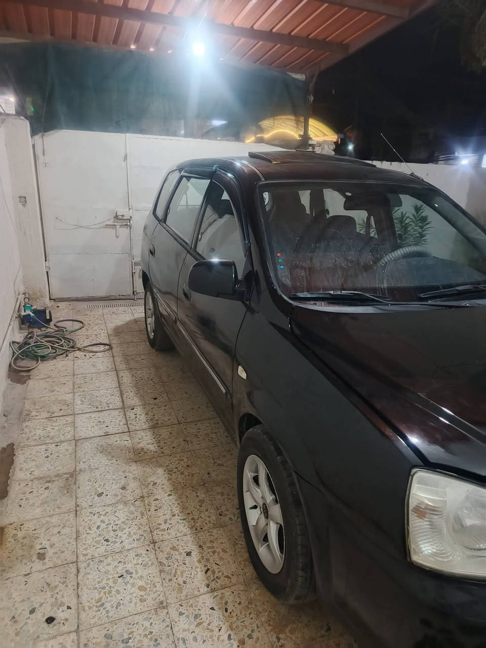 كيا كارينز 2006 بابل 7 راكب نظيفه وجاهزه مكينه 2000 مكفوله من الضربه والتبديل صبغ عام اثر جراد موجوده بالعماره *********** السعر 58
