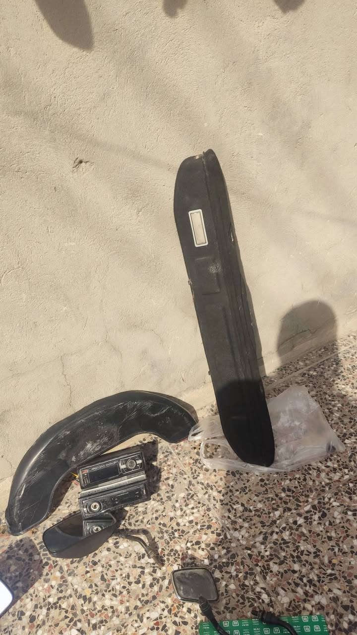 سلام عليكم غراض لبيع
صالنصه 21.تكمه. زوجين مرايات جدد 21.زوج مرايات 20جدد 
تاير ابو الحيه جديد وياه ويله وتاير جبلي.. زوج جاملغات. 2مسجلات.. 2كابريتر نضاف  
مكاني بغداد المدينه


**إذا كنت صاحب هذا الإعلان وتريد حذفه لأي سبب، رجاءا أرسل رسالة إلى الدعم الفني**