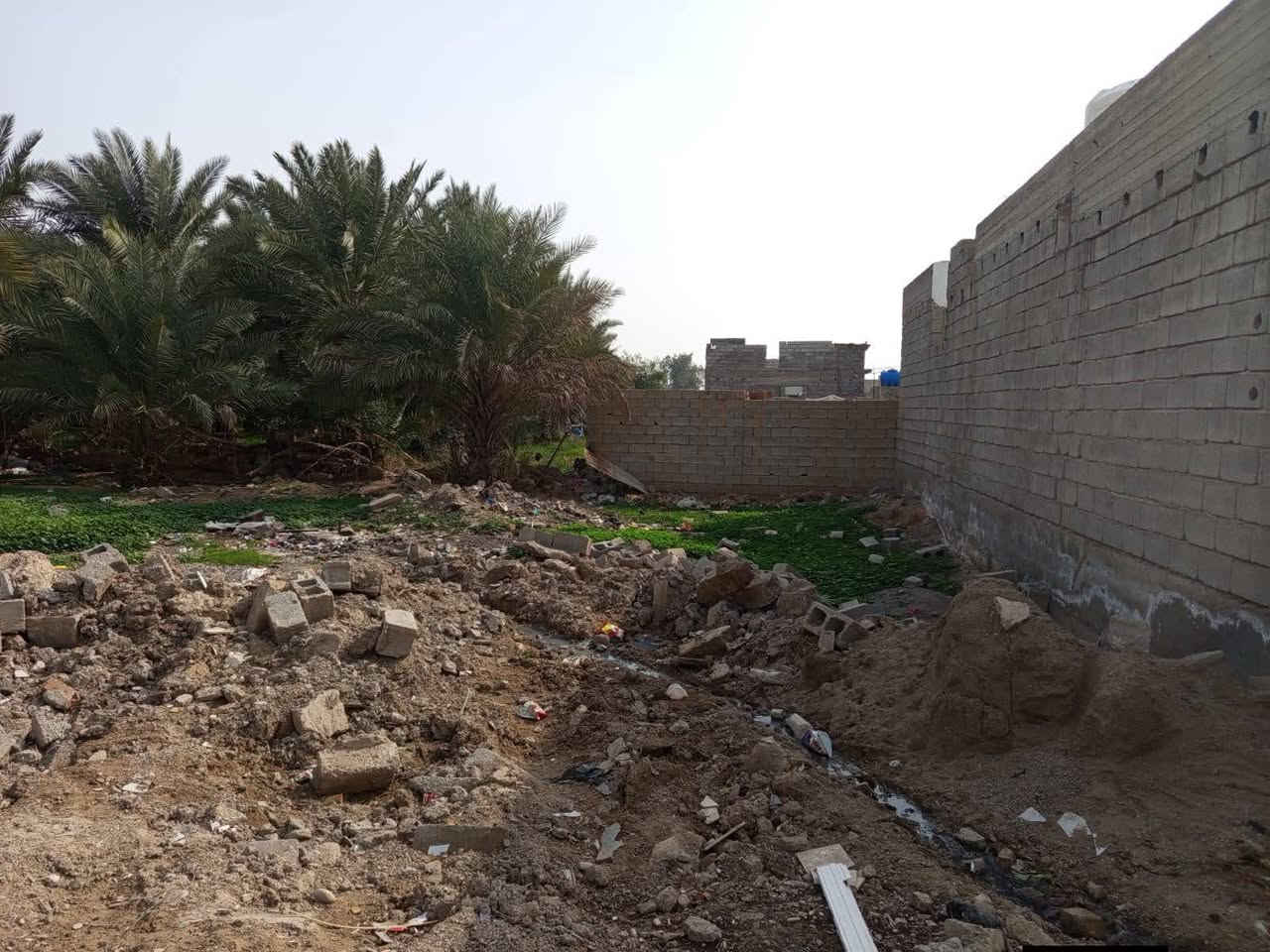 ديالى تقاطع الساده حي العبور المساحه 156
‏‪0770 056 2812‬‏
