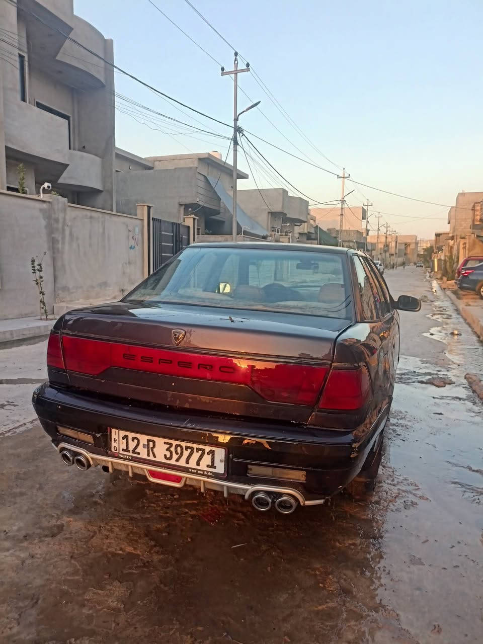 دايـو أسبيرو للبيع موديل 96
سيارة دايو اسبيرو موديل1996 مال جناي عليها محرك اوبل استرا حجم 16 
بدون حادث مصبوغة عام جمالية شاصي واللغود سليمة
رقـم أنكليزي ( الرقم الجديد نينوى )
سنويةة جديدة ل2030 شهر الرابع 
شرط التحويل اني شرعيها
كير شرط 
محرك بيه صرف 
 طخم جديد 
مسجـل + سماعات 
الجامات الكـدام كهربائي 
فلنجات ويالةة عمر85%
هاند بريك شغال  
كهربائيات شغالة
الـــســعر : 24 $ مجال حك الجية
مكان الموصل الملايين  
هاي صورها جوا 👇.
للتواصـل والأستفسار :
أسيا :  ***********
كورك : ***********
