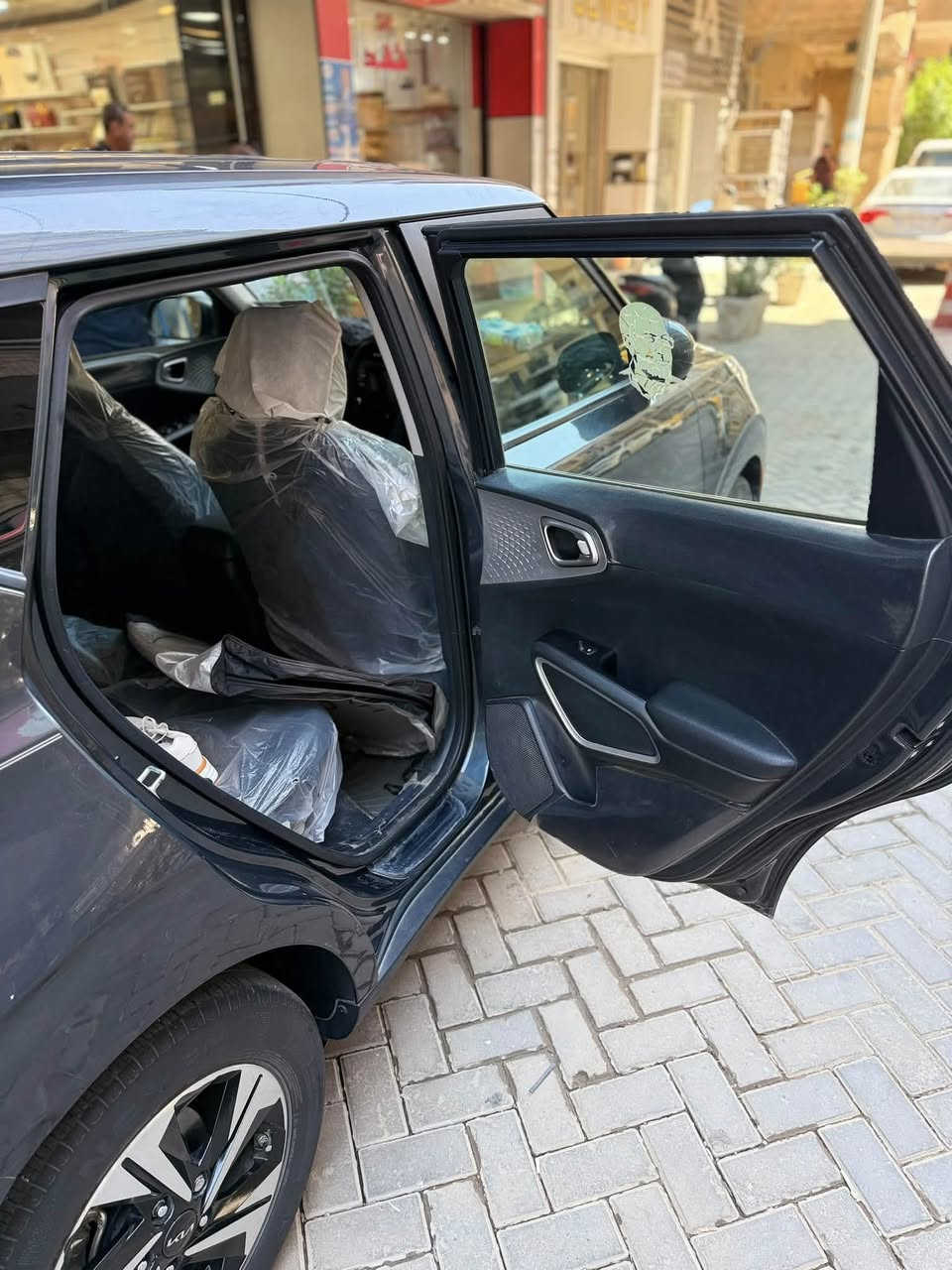 سلام عليكم صول 22 نص فول حادثهه جاملغ وبنيدسياره جديده ماشيه 40 الف
مكان سياره بغداد 137 ورقه ***********
