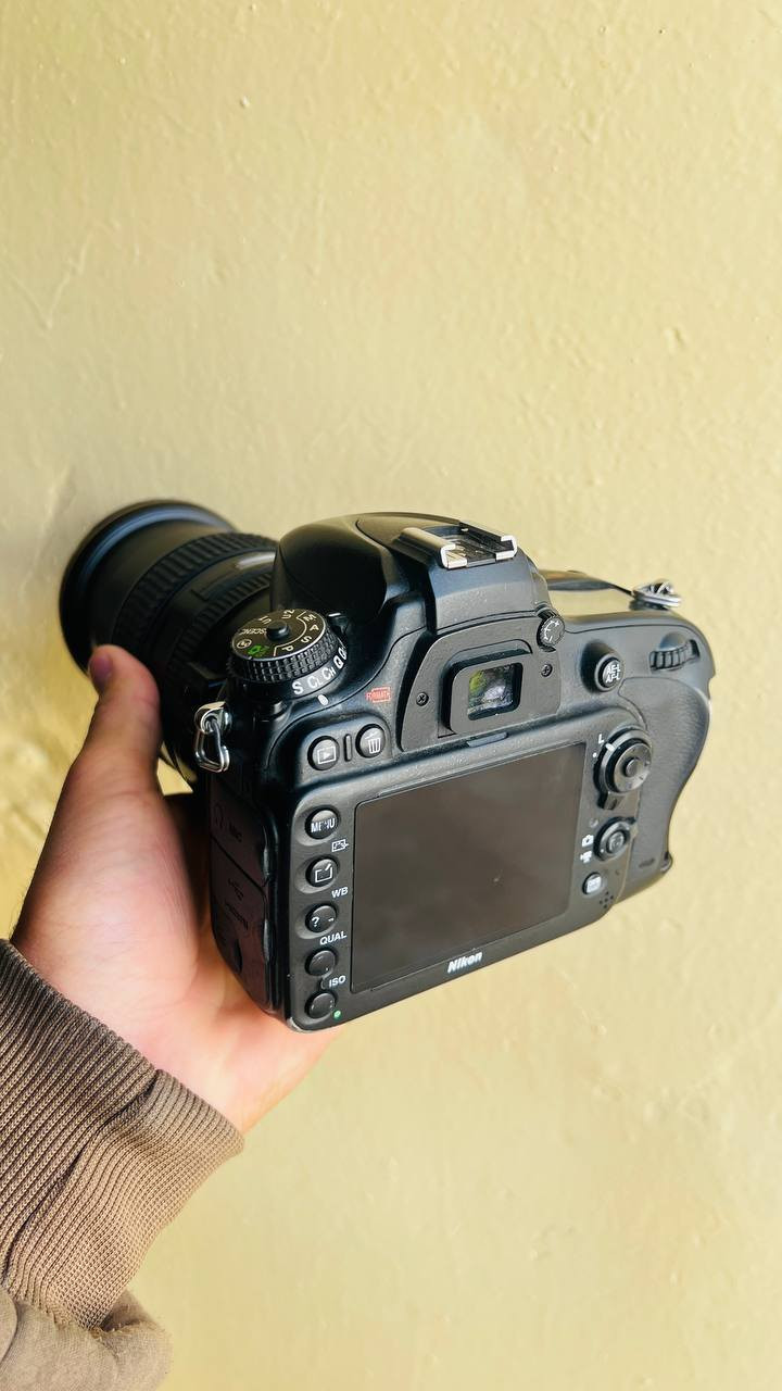 سلام عليكم عيني
نيكون دي 610,📷

عدسه.. 120==24

بطاريات ثنين 💪 شاحنه 

كامره نظيه ودقه حلو تصوير فيديو وصور 

جميع المناسبات 

مكاني نجف وهذا رقمي ***********
