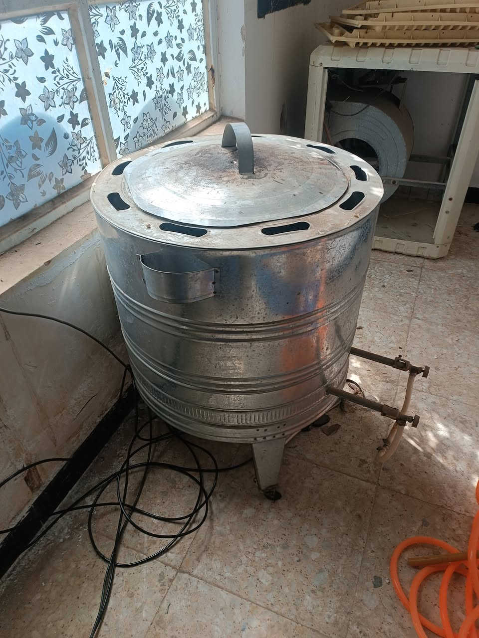 تنور غاز وتنور كهربائي اثنينهم شغالات السعر ٦٠اثنينهن


**إذا كنت صاحب هذا الإعلان وتريد حذفه لأي سبب، رجاءا أرسل رسالة إلى الدعم الفني**