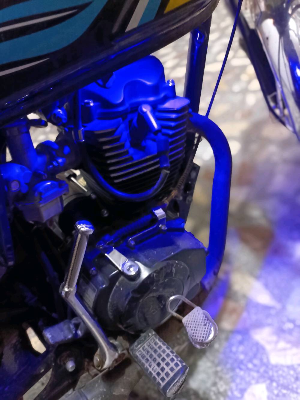 السلام عليكم ايراني للبيع دراجة تخبل محتاج وريد ابيع سعر 700وبيه مجال لطيبين بغداد مدينه الصدر رقمي***********وتساب موجود