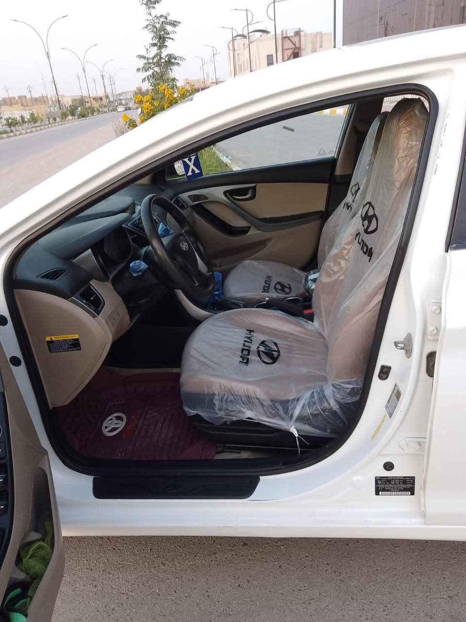 ‏النترا 2016 حرة تحويل مباشر كربلاء وارد أمريكي حادث بنيد مبدل فقط والباقي ليبل واحد بيه جاملغ رش والسعر ١١٠ وبيه مجال مكاني الناصريه مركز  حي الزهراء حجم المحركً٢٠٠٠ دوش موصفات معروفه الاتصال ***********
مكلف. بالنشر مو سيارتي
