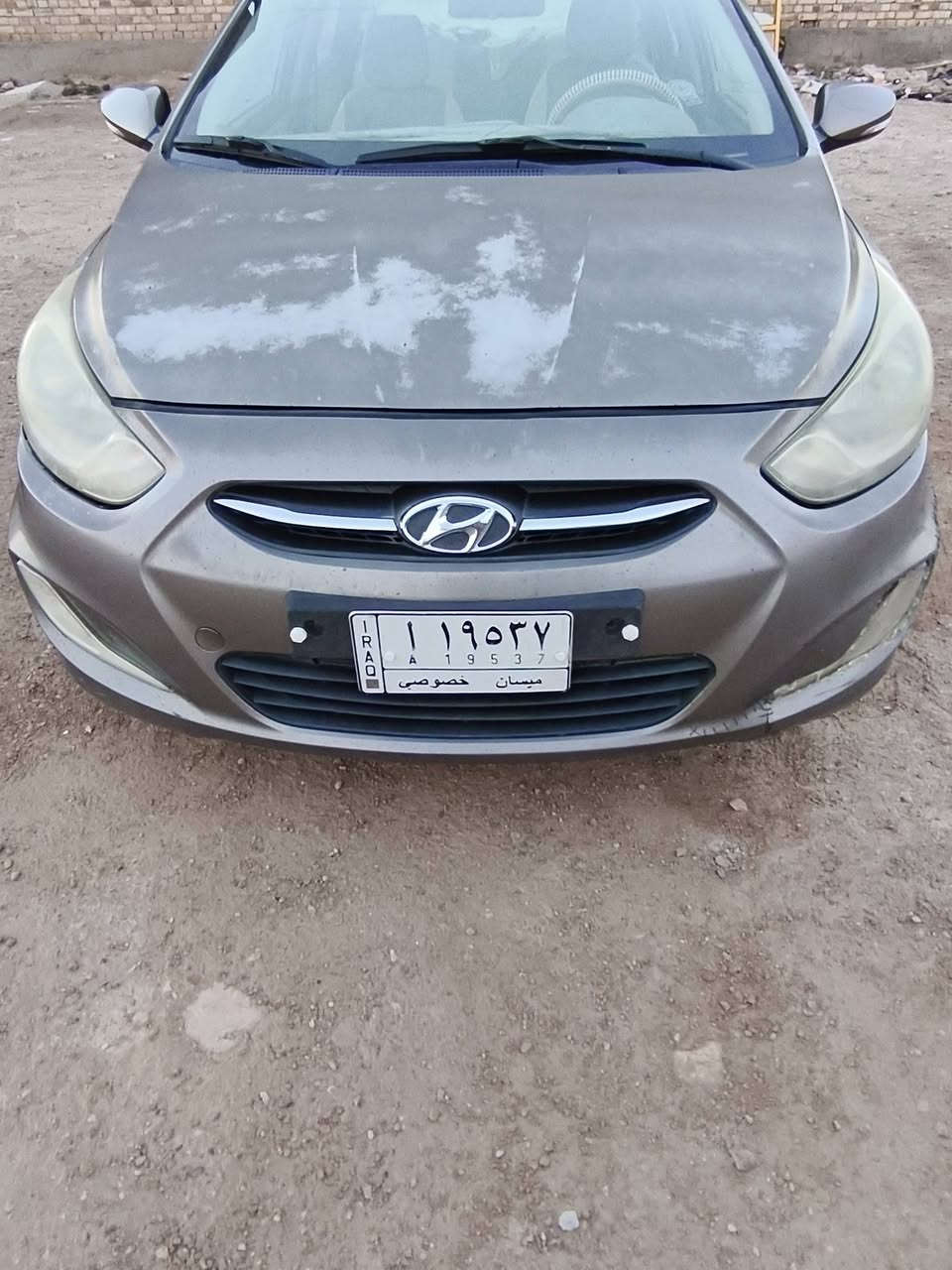 السلام عليكم سياره اكسنت1600 للبيع موديل 2014نص فول مبدل باب الصدر  وقطعه صبغ الباب الوره باب الصدر  كير مكينه كفاله تبريد ثلج للتواصل ***********

