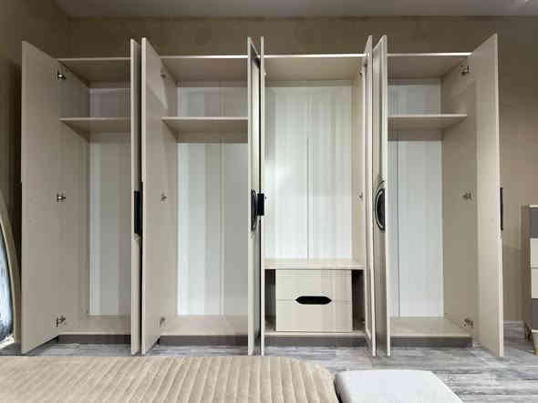 *تم  وصول موديل قمر 200*
شغل تركي درجه اولى 
*معمل دافنس*

10قطع 
سرير مخزن
شازلون مخزن 
ضهر بلوك 8ملم 
برغي وجوي حديد 
اناره بل سرير  
 شغل فول درجه اولى 

 حجز وستفسار وتساب 
***********
***********
الشد والنقل داخل بغداد مجاني توصيل لجميع المحافظات العراق بسعار مختفيه
