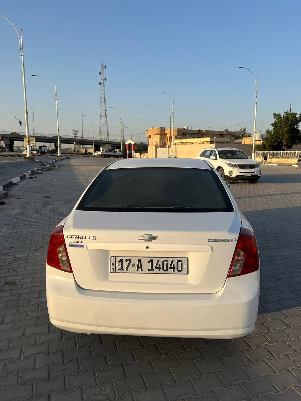 للبيع اوبترا 2011 جاهزه للخير تخم تاير حداديه تبريد كير محرك جدد  بسمي تحويل مباشر سنويه مجدده 31 السياره بيه صبغ حزام السعر 70 وبيه مجال ترهم مراوس بسياره تكسي  مكاني السماوه مركز ***********
