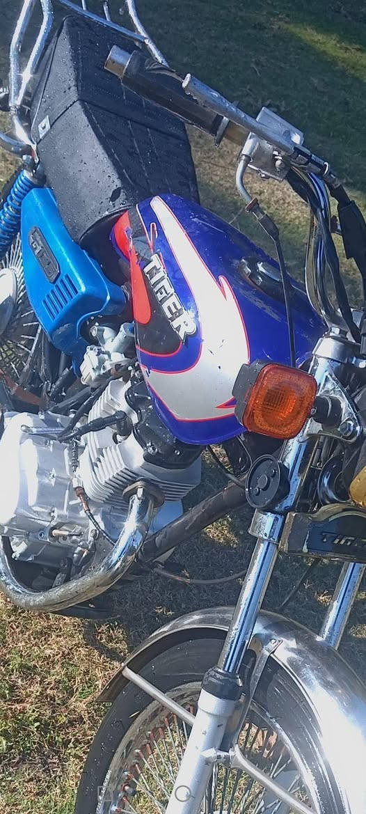 تايكر للبيع/2021/وراق ***********
