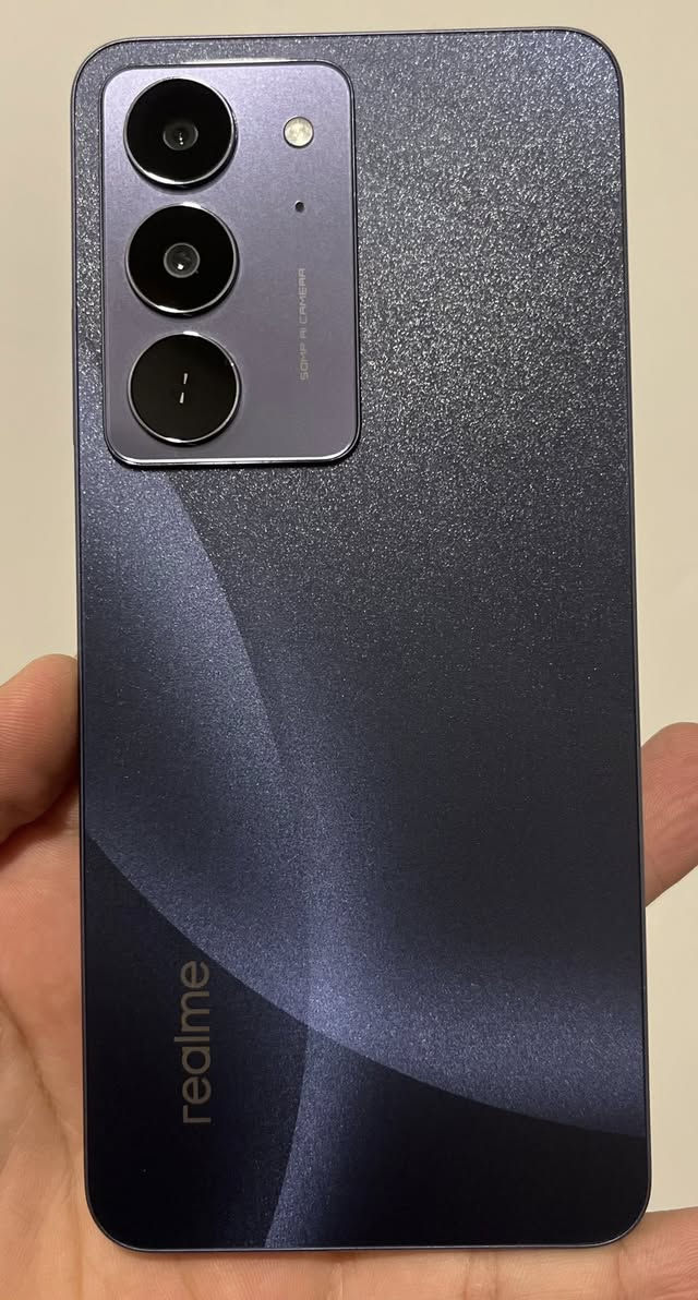 للبيع ريلمي C75x
الذاكرة 256 رام 8
النظافة 100‎%‎
السعر 160الف 
الجهاز شرط وضمان اي خلل او مفتوح يرجع 
العنوان تكريت شارع الاطباء طه فون للموبايلات 
هـ***********
