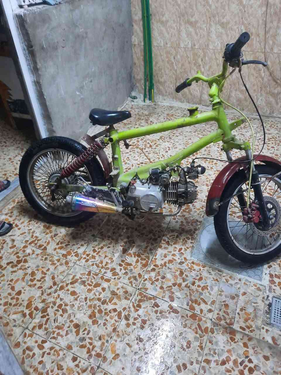 دراجة البيع مكينه حلوه صالنصه رياضي هاي الدراجه شوف عينك تنميره الكير بدون كلج خيرمن الله مكاني بغداد الشعله السعر 150 وبيهه مجال الطيبين  ***********
