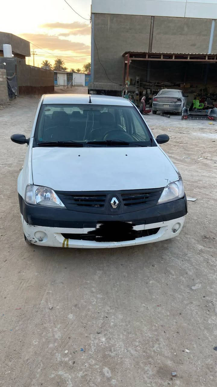 السلام عليكم رينو للبيع سياره جاهزه خير من الله ماكينه جير كفاله رقم انبار تحويل ثانيم  مكان باب المسيب السعر 45 وبيها مجال ***********
