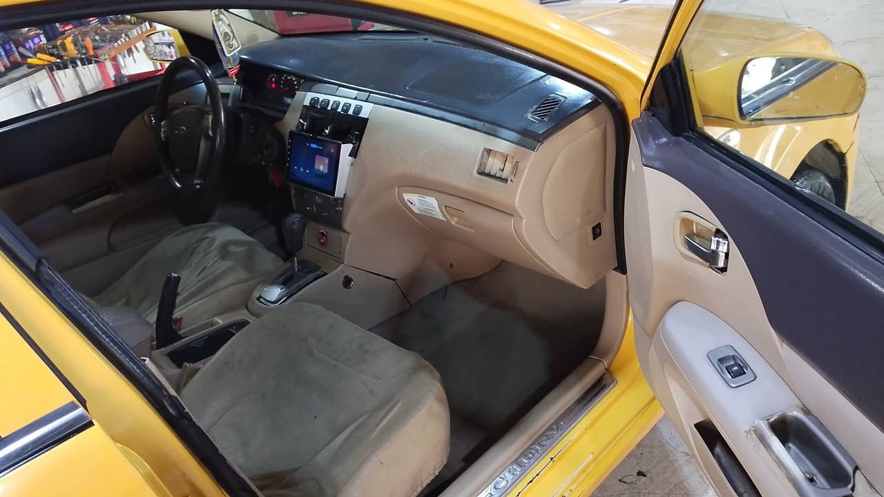 سەلامو علێکوم اشلونکوم عندی شیری A5 مودێل2011 گێر محڕک کامیری ابو مرغوب سیار جاهز مال بێت سیارە سەنویە ساقت من 2017 ڕقم ساحب سیارە ما باقی یمی انتیک شڕت حاسبە اکفل سرقەو عشایر 4تایرات جددن سدر جدید ای عێب مابی السعر17وبی مجال مکان کرکوک ڕقم تلفون ***********
