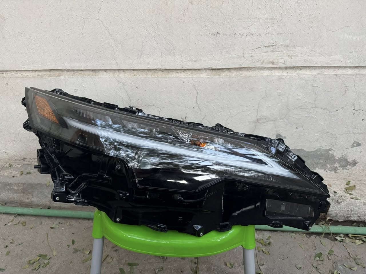 بك لايت يمين rx 2024 
لايت عدسة وحدة يمين 
ظهر لايت وجام لايت rx es nx 

بغداد الدورة 
***********
