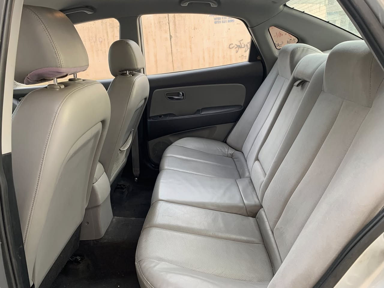 ئاڤانتی براوە براوە ٢٠١٠ فول  بەس سلایت نیە
هەمو گیانی بە شەرت گێرو مەکینە نە شەرت 
ژمارە مۆبایل :***********
شوێن رانیە . چوارقوڕنە
