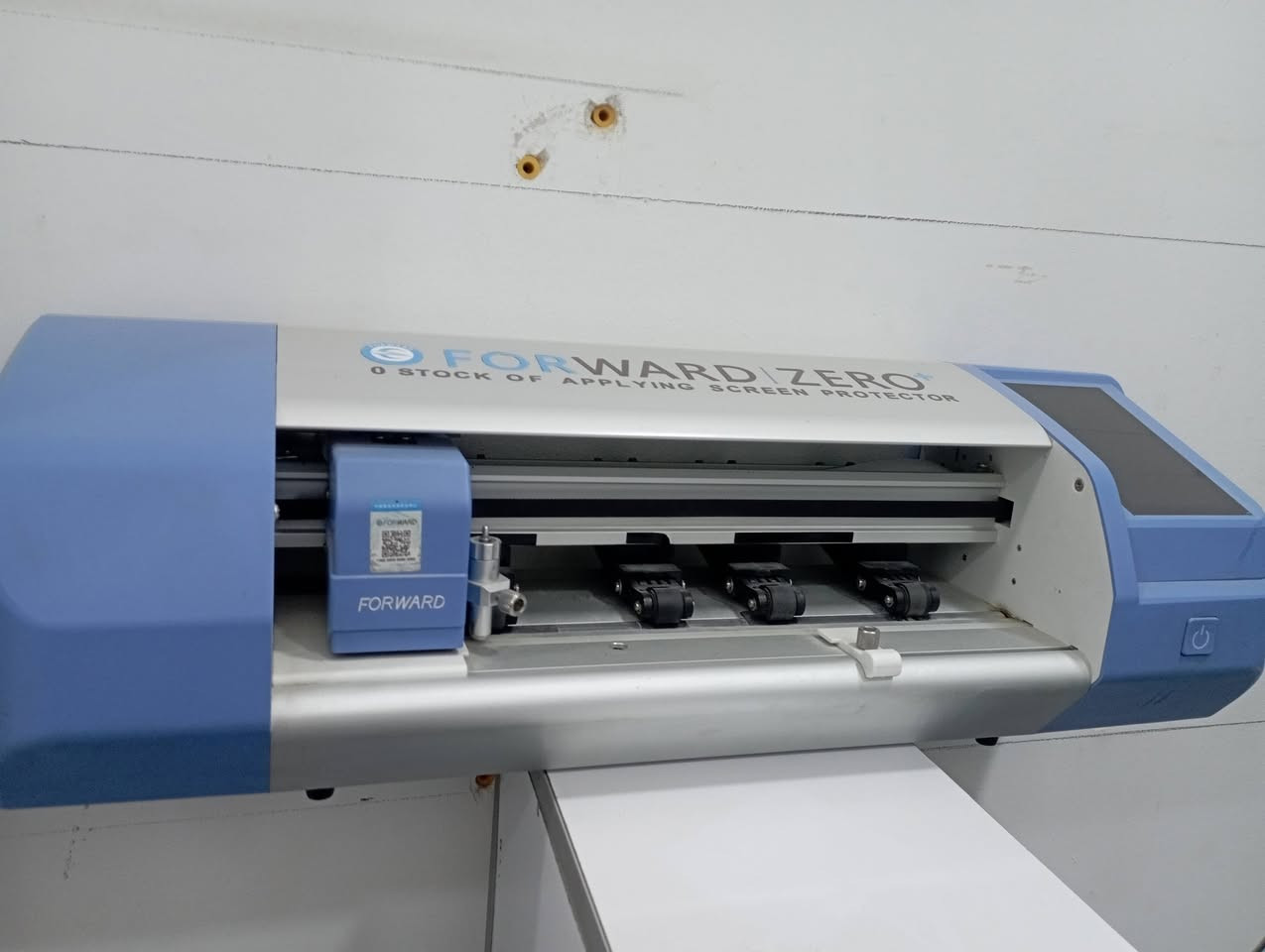 السلام عليكم محل جاهز للبيع
المحل شغال سبب البيع عدم التفرغ 
تفاصيل ***********
موقع بابل حله
