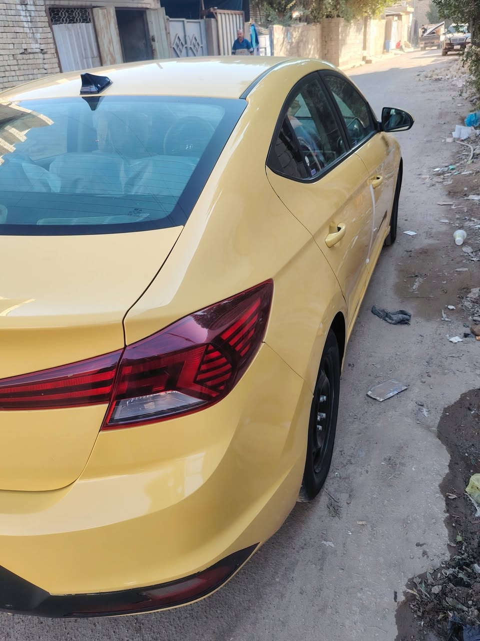 النترا ٢٠٢٠ امريكي حادثه بنيد وجاملغ فقط والباقي ليبل واحد مكينه ٢٠٠٠دوش  كير اي تي ام المرغوب رادار أمامي شاشه بلاد كامرا  تبريد ثلج صدر خلفي امامي تخم تاير جديد بدون معجون  مكاني بغداد السعر ١٣٠ وبيه شي بسيط الشراي يتصلل
***********
