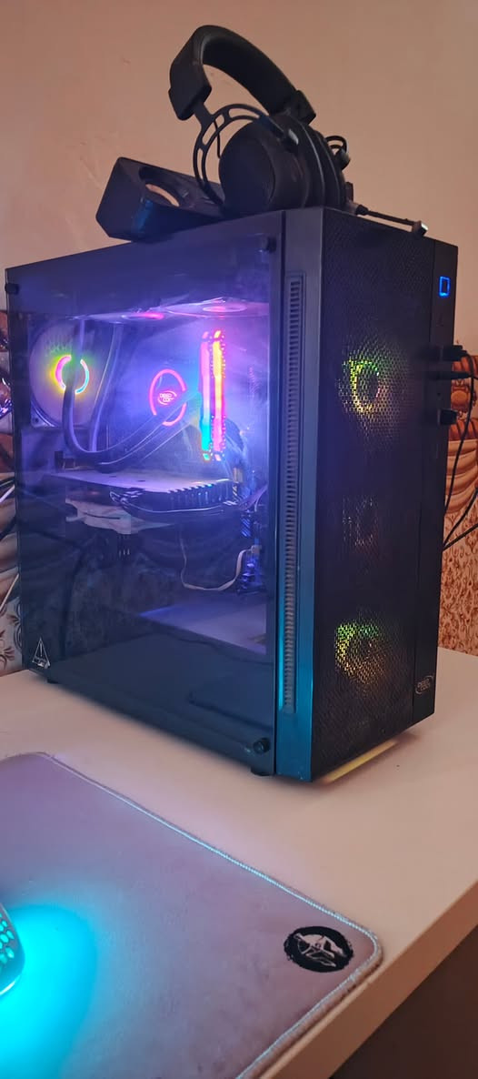 تجميعه pc للبيع 

موصفات الكيس

Core i5 10400

كورسير ddr4 16 ram 8x2 3200mhz

‏‎كارت شاشه MSI rtx2060 6G الكارت مبدل مراوحه و شديتله مروحه جبيره لان صار خلل بتك منهن بس مبيه شي و اضمنه

 ‏M.B z490 a pro

‏‎مبرد مائي deepcool

 ‏Ssd 128 SATA

Ssd M.2 nvme 500GB Samsung evo 970

HDD 1TB

‏Power  deepcool 700w

بـ 600 الف

شاشه من msi بعدهي جديده

حجم 25
200hz
0.5ms
IPS

بـ 160

ميز مفصله تفصال من بيج فصلته ب 180 الف جديد صار شهرين من فصلته بس شديته و عفته

بـ 140

سبب البيع عدم التفرغ و واهس ماكو 
مكاني النهروان شارع الشمري
رقم الهاتف
***********
