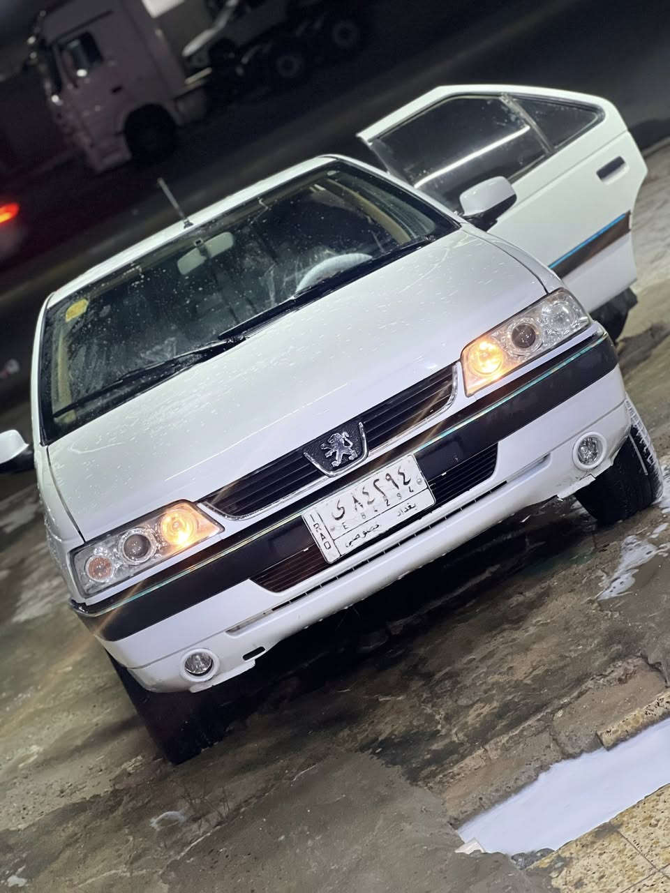 سلام عليكم بيجو اكد موديل ١٣ سياره احله من صوره حداديه حلوه تبريد ثلج تدفئه كهربائيات كله شغاله مكينه اوكير كلش حلوات مكفوله من الضربه وتبديل مكاني نجف كوفه كشناته علبلاد بعدهن عليه غرامه ١٠٠ ينكطع من سعره رقمي ‭٠٧٨٨ ٣٣٤ ٥٣٧١‬
